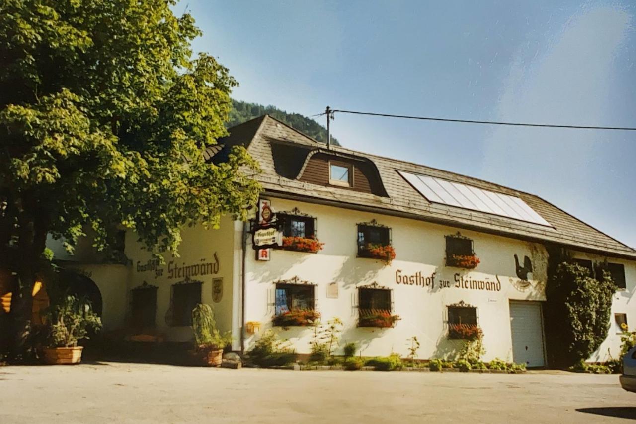 Hof Zur Steinwaend *