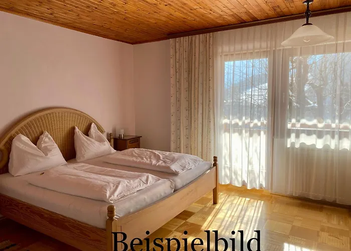 Hof Zur Steinwaend